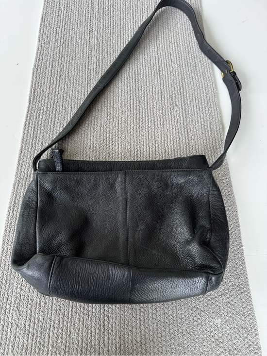 Vintage Handbags - Vintage 90s Stone Mountain Black Leather Purse Brass Buckle